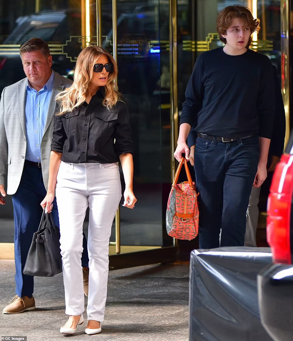 Photo Rocked The Internet TODAY Barron Trump Towers Above Everyone   Purseforbaron 